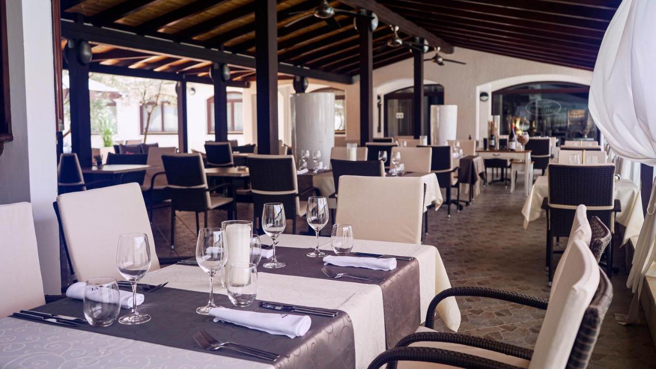 Hotel Villa Letan 파자나 외부 사진