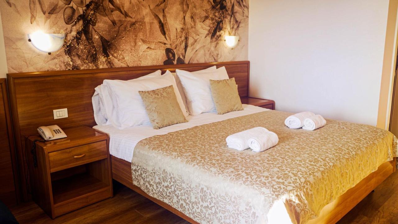 Hotel Villa Letan 파자나 외부 사진